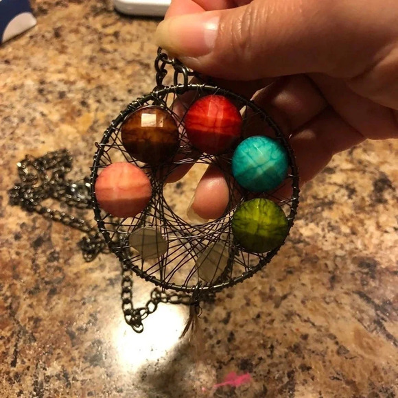 Beautiful long necklace - Picture 3 of 6